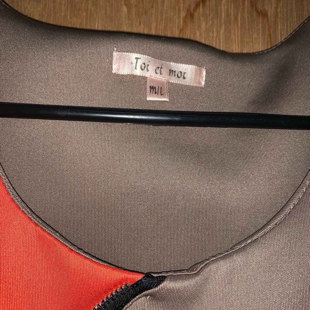 Dress - Picture 4 of 7